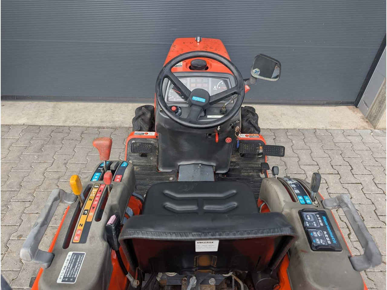 Kubota GB14 - Коммунальный трактор: фото 5 Kubota GB14 - Коммунальный трактор: фото 5