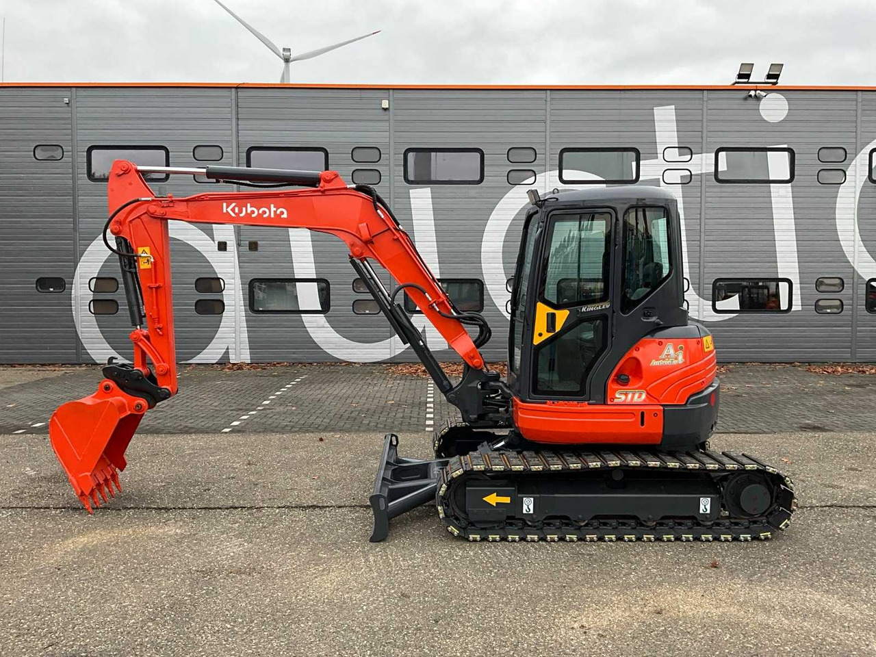 Kubota KX155-3SZ - Гусеничный экскаватор: фото 2 Kubota KX155-3SZ - Гусеничный экскаватор: фото 2