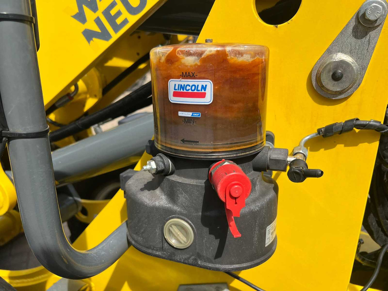 Liebherr L504 Compact - Колёсный погрузчик: фото 5 Liebherr L504 Compact - Колёсный погрузчик: фото 5