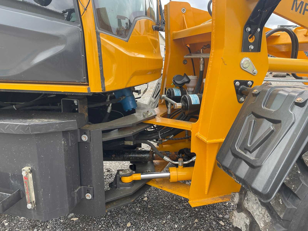 Mach Pro MP-L300 - Колёсный погрузчик: фото 5 Mach Pro MP-L300 - Колёсный погрузчик: фото 5