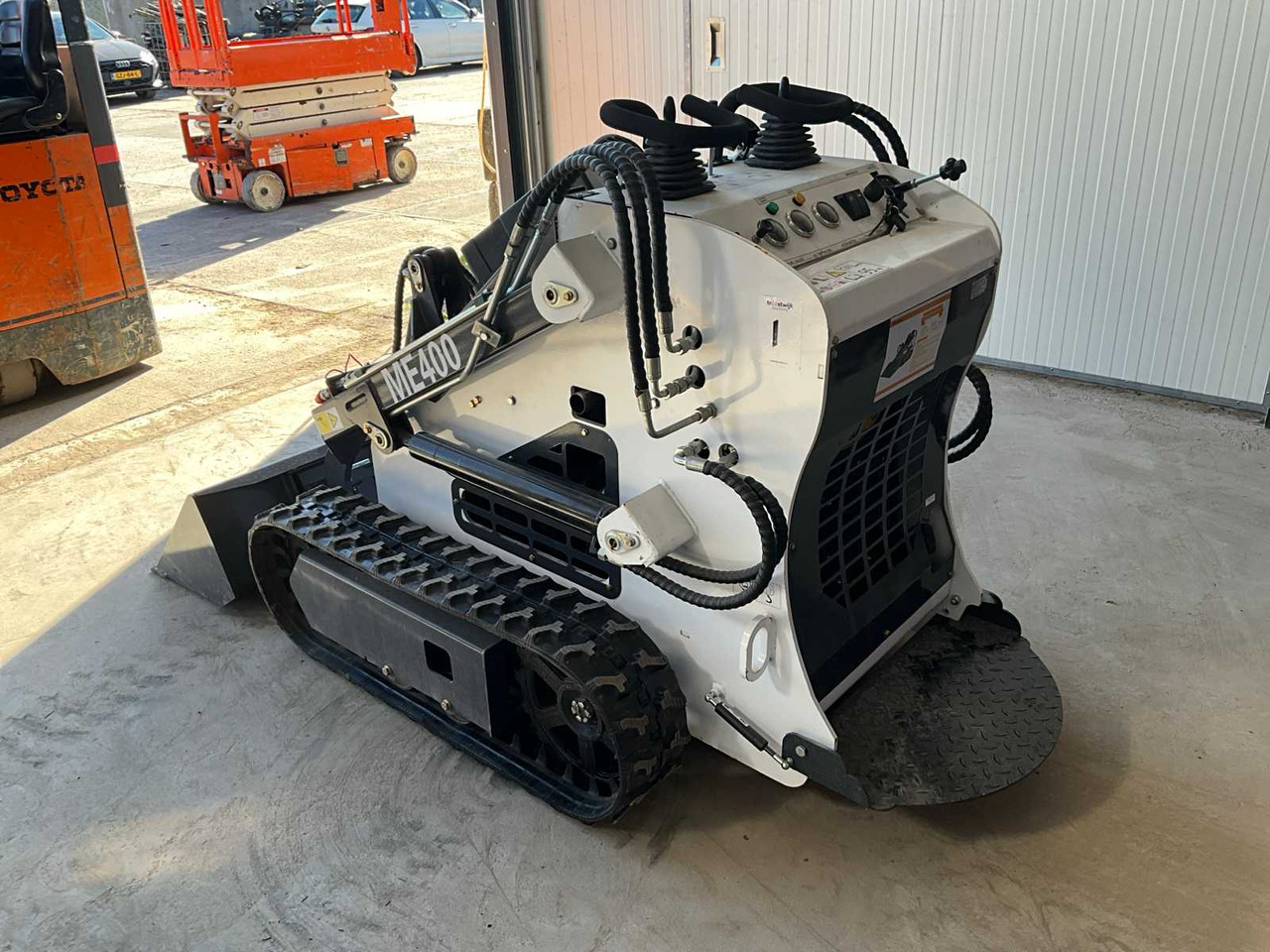Me Power 2024 ME POWER ME400 SKID STEER LOADER NEW - Мини-погрузчик с бортовым поворотом: фото 2 Me Power 2024 ME POWER ME400 SKID STEER LOADER NEW - Мини-погрузчик с бортовым поворотом: фото 2