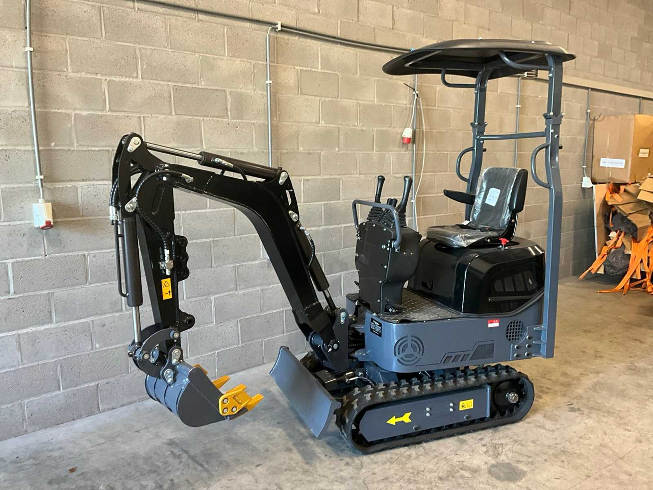 Nuoman DLM 1200 - Мини-экскаватор: фото 1 Nuoman DLM 1200 - Мини-экскаватор: фото 1