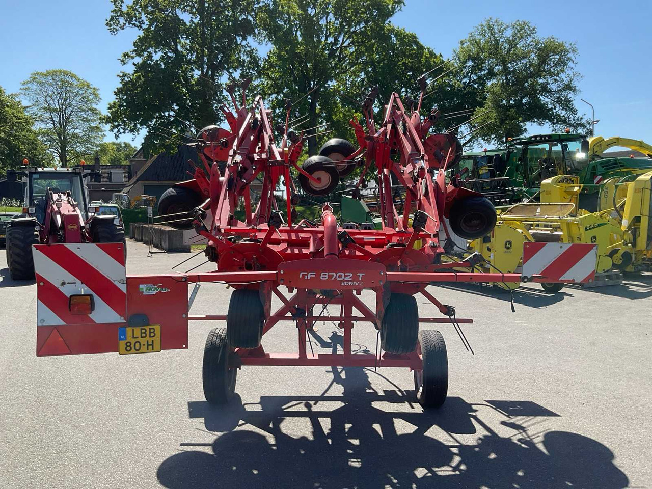 Kuhn GF8702T - Сельскохозяйственная техника: фото 4 Kuhn GF8702T - Сельскохозяйственная техника: фото 4