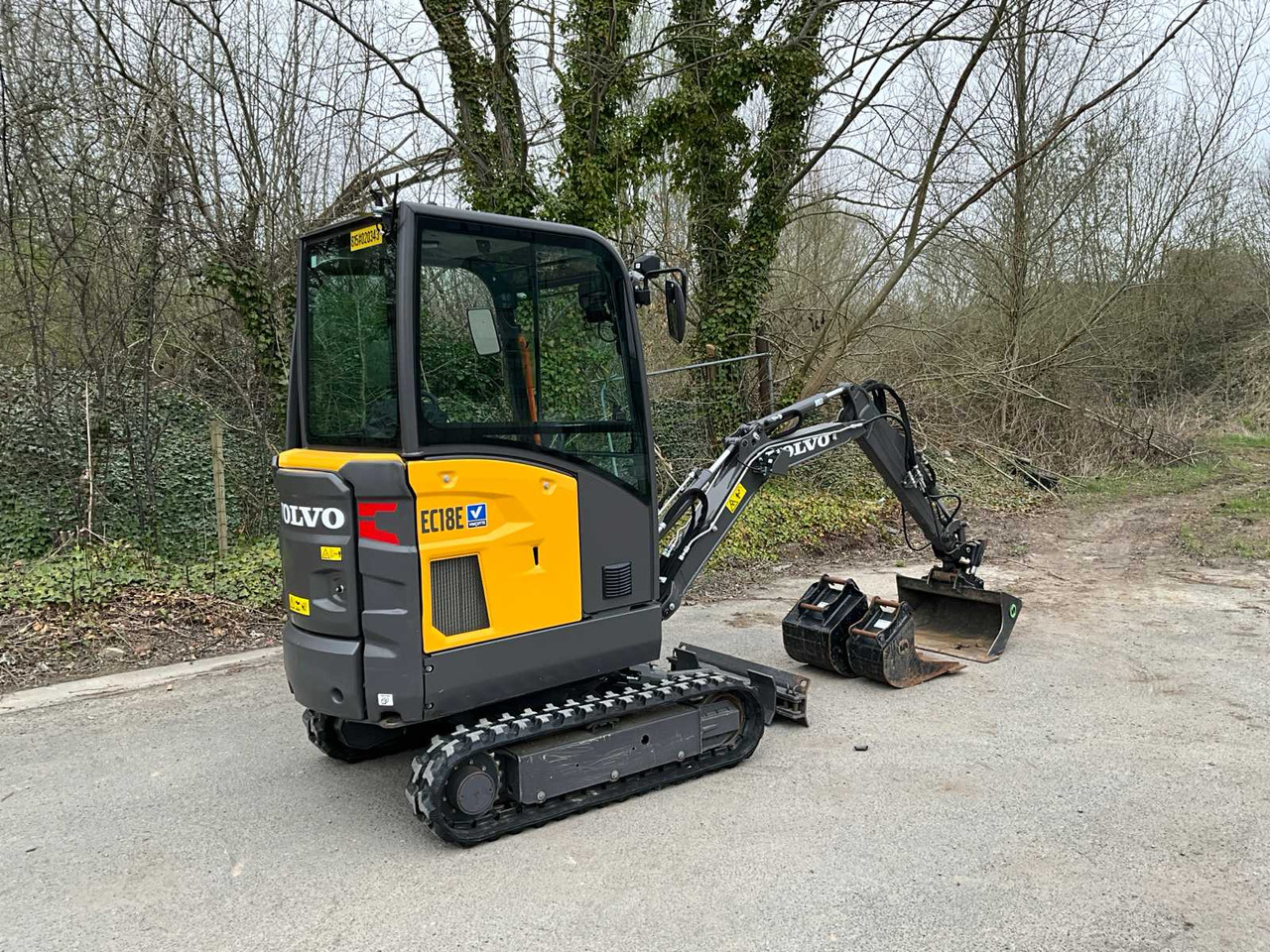 Volvo EC18E - Мини-экскаватор: фото 4 Volvo EC18E - Мини-экскаватор: фото 4