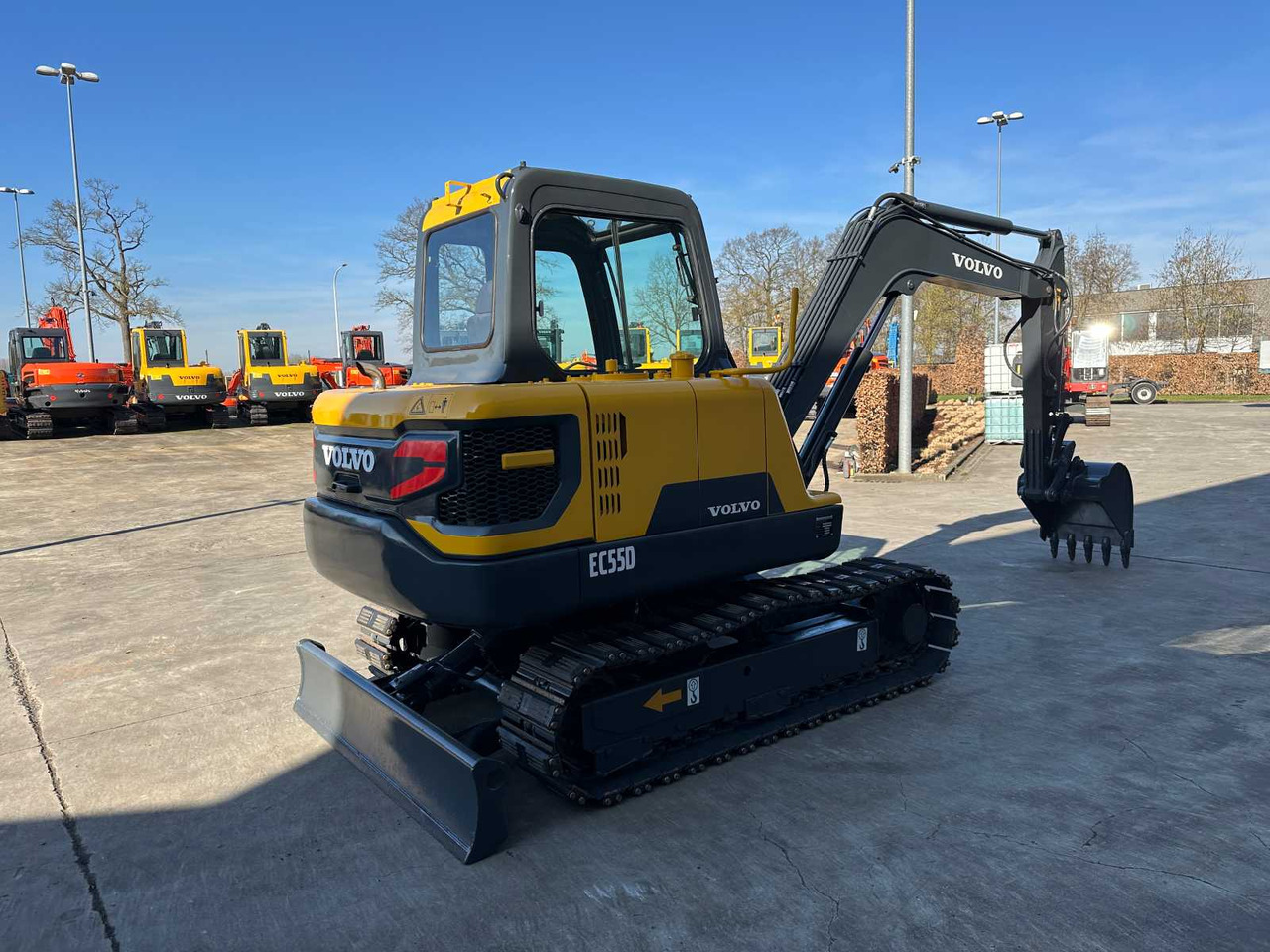 Volvo EC55D - Гусеничный экскаватор: фото 4 Volvo EC55D - Гусеничный экскаватор: фото 4