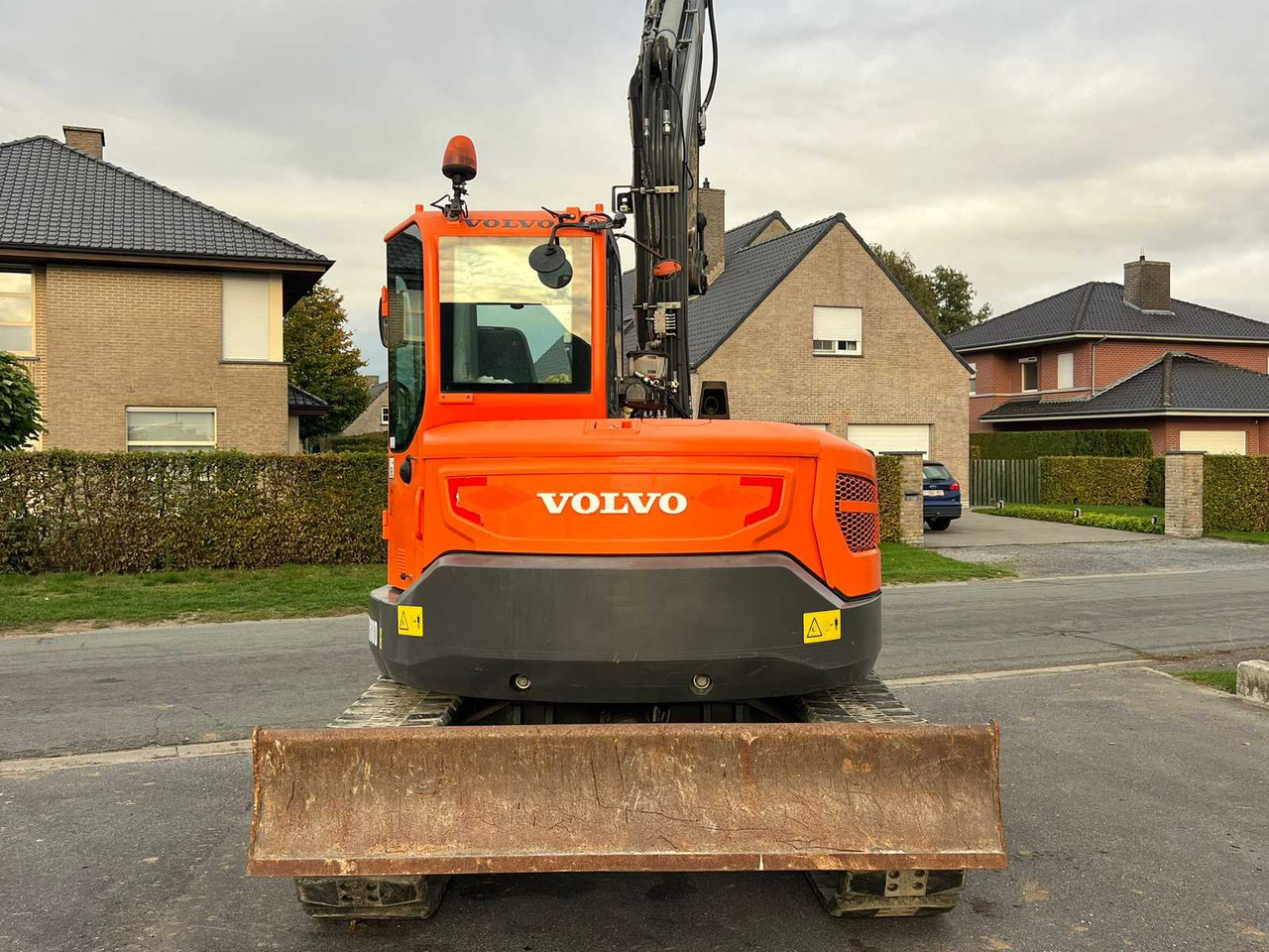 Volvo Excavator ECR88D - Гусеничный экскаватор: фото 3 Volvo Excavator ECR88D - Гусеничный экскаватор: фото 3