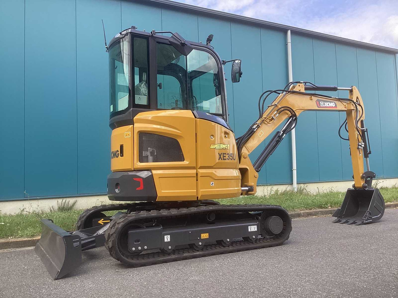 XCMG XE35U - Гусеничный экскаватор: фото 4 XCMG XE35U - Гусеничный экскаватор: фото 4