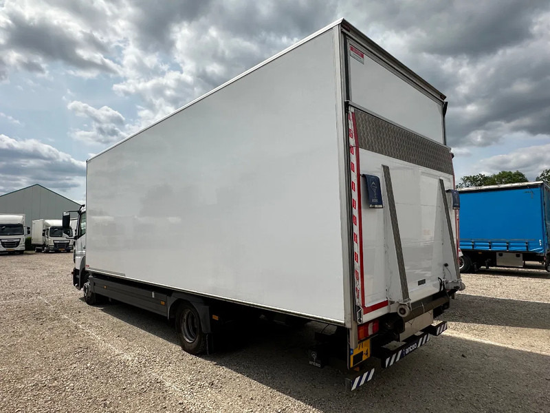 Mercedes-Benz Atego ATEGO1018L. EURO6. - Грузовик с закрытым кузовом: фото 3 Mercedes-Benz Atego ATEGO1018L. EURO6. - Грузовик с закрытым кузовом: фото 3