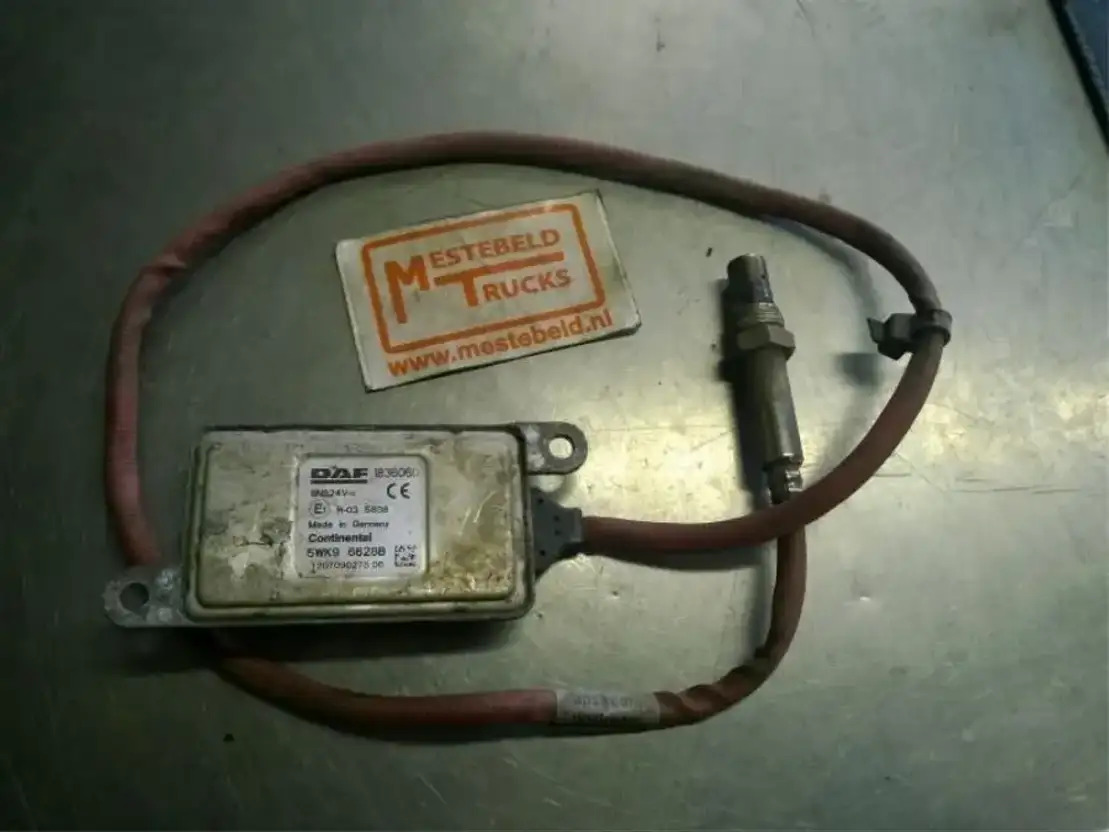 DAF CF Nox sensor - Глушитель/ Выхлопная система для Грузовиков: фото 1 DAF CF Nox sensor - Глушитель/ Выхлопная система для Грузовиков: фото 1