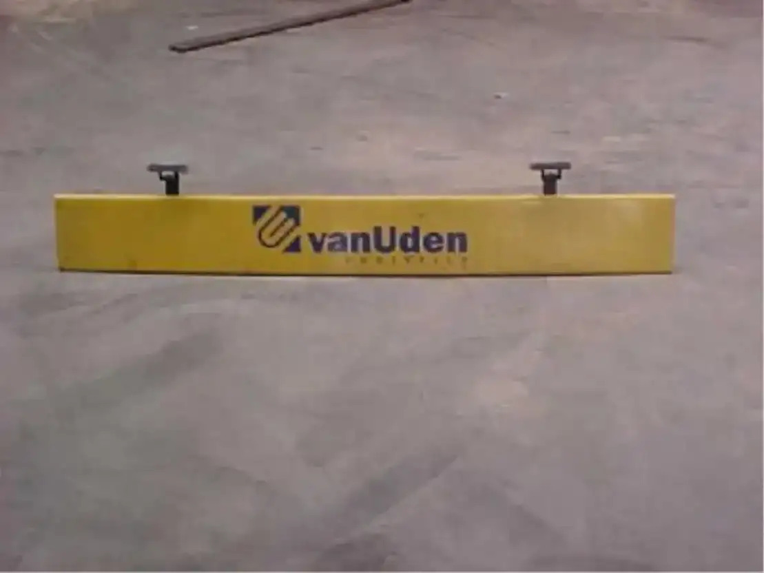 DAF Frontplaat - Кабина и интерьер для Грузовиков: фото 1 DAF Frontplaat - Кабина и интерьер для Грузовиков: фото 1