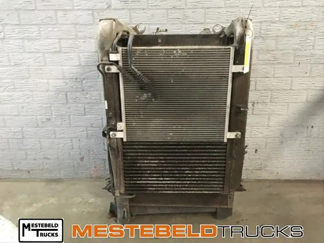DAF Radiateur+ intercooler  - Система охлаждения для Грузовиков: фото 2 DAF Radiateur+ intercooler  - Система охлаждения для Грузовиков: фото 2