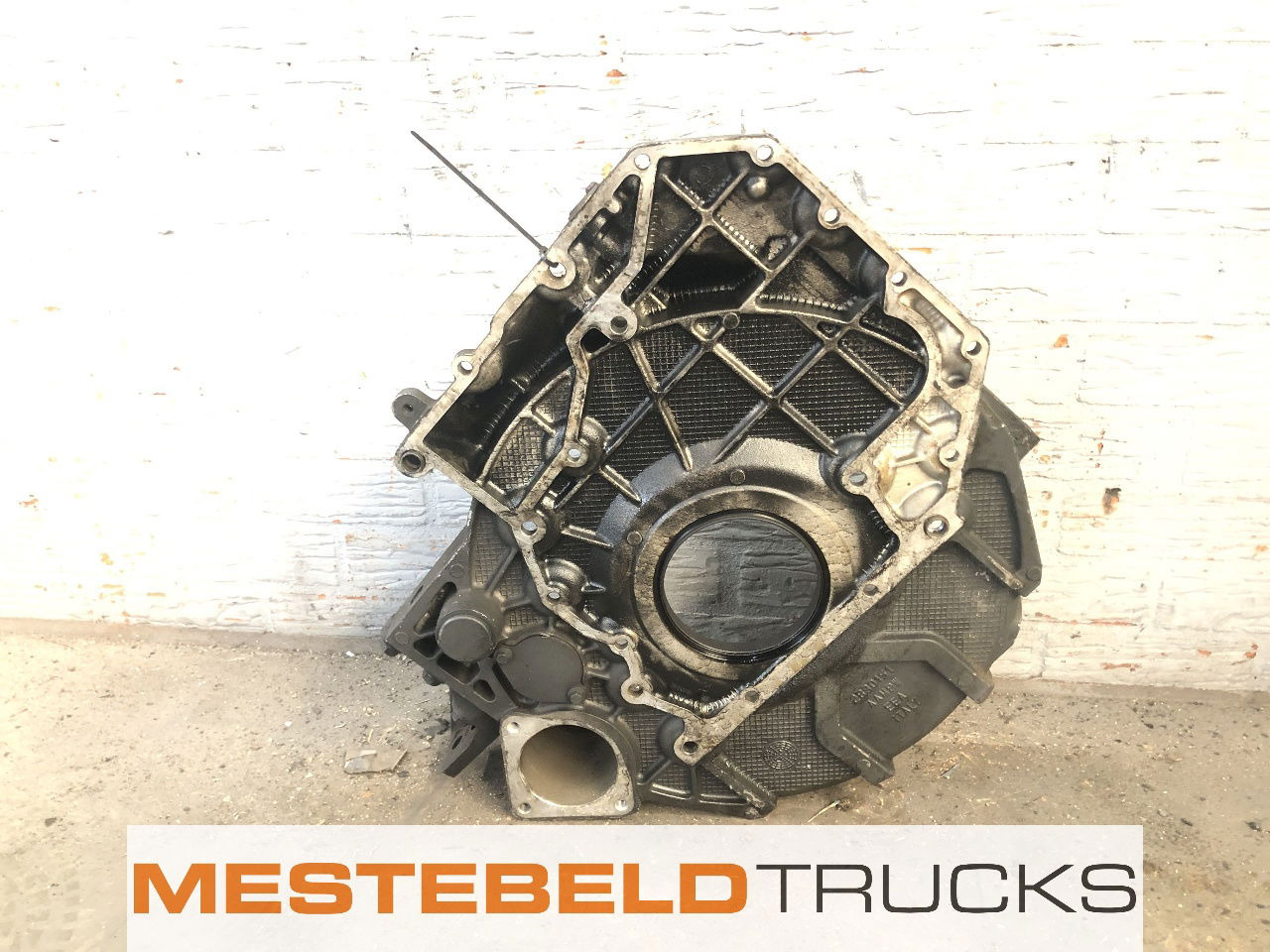 DAF Vliegwielhuis LF 45 - Двигатель и запчасти для Грузовиков: фото 2 DAF Vliegwielhuis LF 45 - Двигатель и запчасти для Грузовиков: фото 2