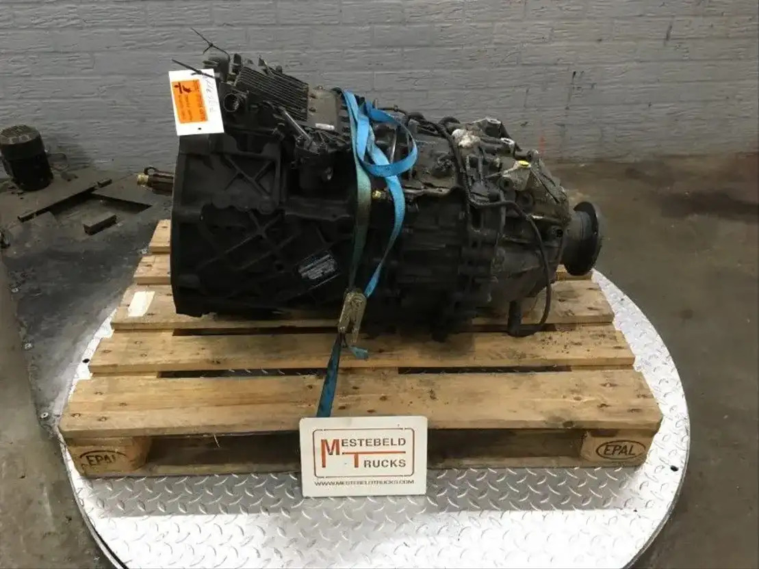 Iveco Versnellingsbak 12AS2330TD - Коробка передач и запчасти для Грузовиков: фото 1 Iveco Versnellingsbak 12AS2330TD - Коробка передач и запчасти для Грузовиков: фото 1