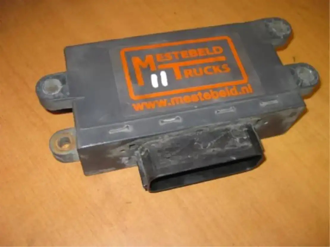 Mercedes-Benz ECU  - Электрическая система для Грузовиков: фото 1 Mercedes-Benz ECU  - Электрическая система для Грузовиков: фото 1