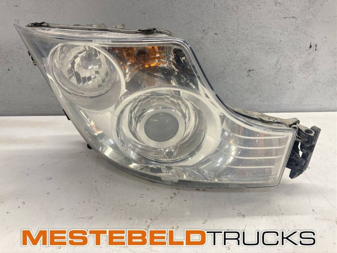 Mercedes-Benz Koplamp rechts - Электрическая система для Грузовиков: фото 1 Mercedes-Benz Koplamp rechts - Электрическая система для Грузовиков: фото 1