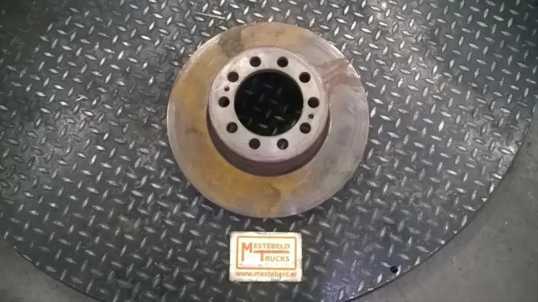 Mercedes-Benz Remschijf - Передняя ось для Грузовиков: фото 1 Mercedes-Benz Remschijf - Передняя ось для Грузовиков: фото 1