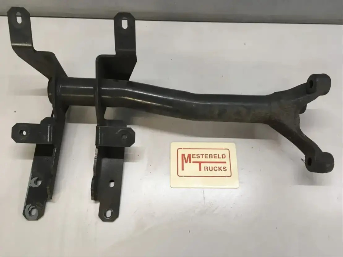 Mercedes-Benz Spatbordsteun Arocs linksvoor - Рама/ Шасси для Грузовиков: фото 1 Mercedes-Benz Spatbordsteun Arocs linksvoor - Рама/ Шасси для Грузовиков: фото 1