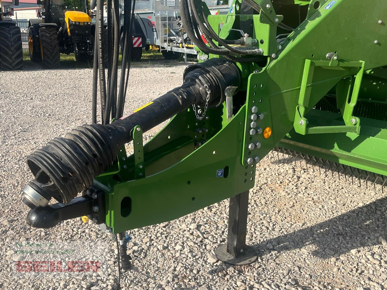 Krone Big Pack 1270 VC - Пресс-подборщик тюковый, Обмотчик рулонов: фото 5 Krone Big Pack 1270 VC - Пресс-подборщик тюковый, Обмотчик рулонов: фото 5