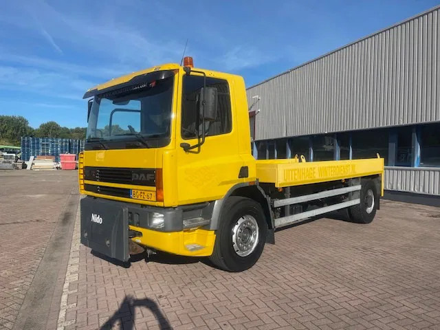 DAF CF 75.240 Automatic Euro 2 NL-Truck Original km's - Грузовик бортовой/ Платформа: фото 3 DAF CF 75.240 Automatic Euro 2 NL-Truck Original km's - Грузовик бортовой/ Платформа: фото 3