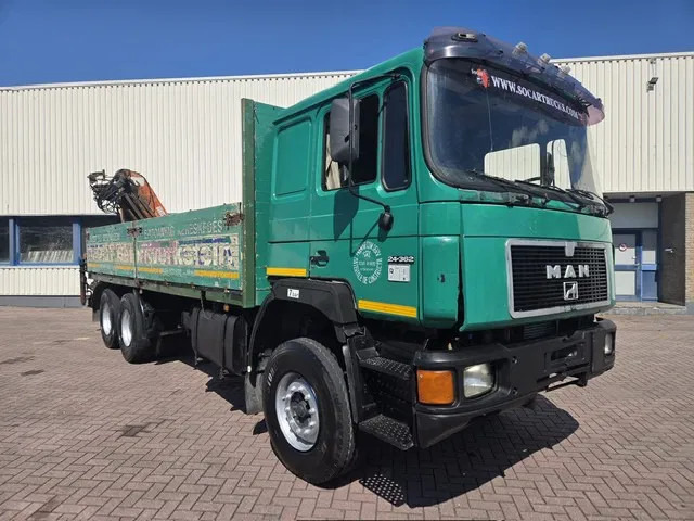 MAN 26.362 6x4 Full spring Euro 2 - Грузовик бортовой/ Платформа, Автоманипулятор: фото 2 MAN 26.362 6x4 Full spring Euro 2 - Грузовик бортовой/ Платформа, Автоманипулятор: фото 2