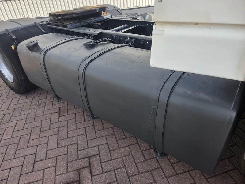 DAF XF 95.430 Manual gear Euro 3 - Тягач: фото 3 DAF XF 95.430 Manual gear Euro 3 - Тягач: фото 3