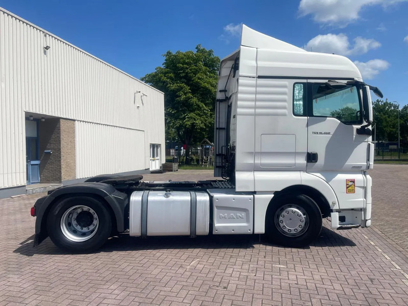 Тягач MAN TGX 18.460 Euro 6 Retarder 2x Tanks: фото 8
