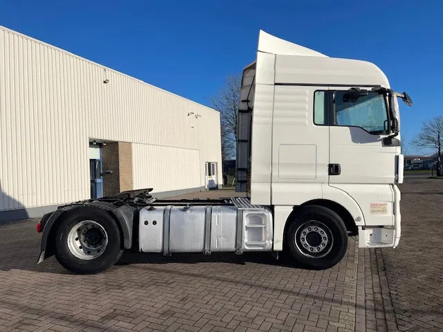 MAN TGX 18.480 Euro 5 Retarder - Тягач: фото 2 MAN TGX 18.480 Euro 5 Retarder - Тягач: фото 2