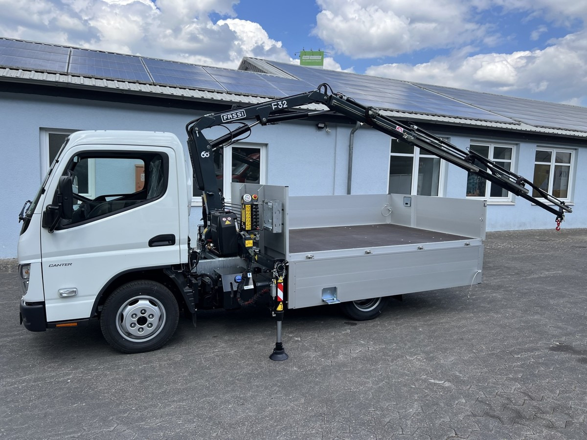 Новый Малотоннажный бортовой грузовик FUSO 3S15 Alu Pritsche 2.80m Ladekran Bohrgerät: фото 8