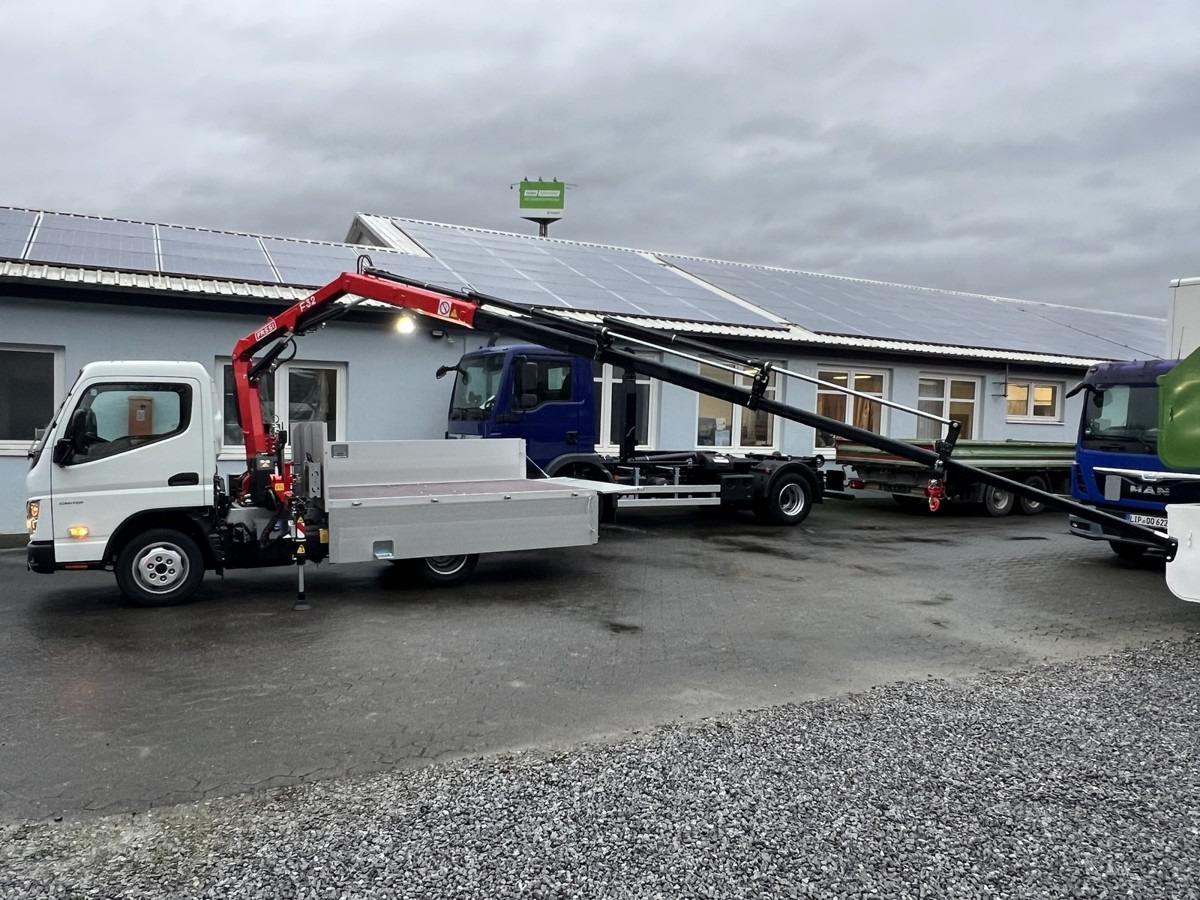 FUSO 3S15 Alu Pritsche 2.80m Ladekran Funk! - Малотоннажный бортовой грузовик: фото 5 FUSO 3S15 Alu Pritsche 2.80m Ladekran Funk! - Малотоннажный бортовой грузовик: фото 5