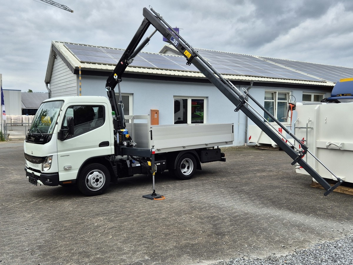 FUSO 3S15 Alu Pritsche 2.80m Ladekran - Малотоннажный самосвал: фото 1 FUSO 3S15 Alu Pritsche 2.80m Ladekran - Малотоннажный самосвал: фото 1