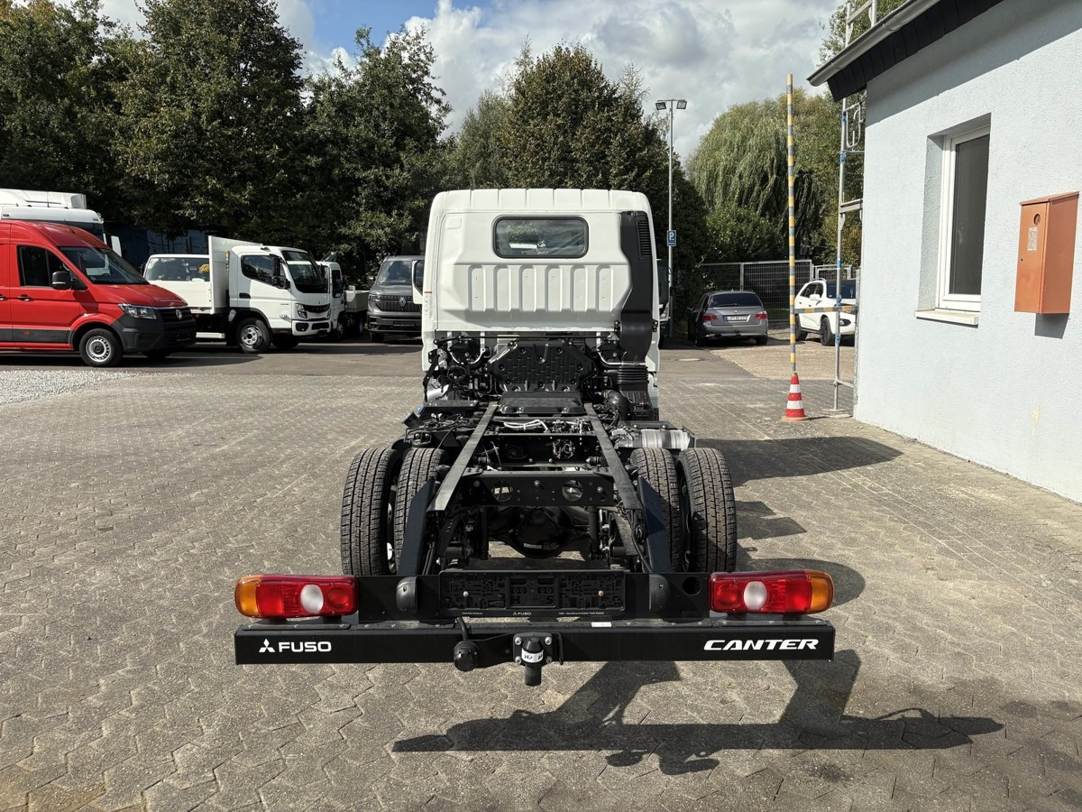 FUSO 3S15 Fahrgestell 2500 Nebenantrieb - Грузовик-шасси: фото 4 FUSO 3S15 Fahrgestell 2500 Nebenantrieb - Грузовик-шасси: фото 4