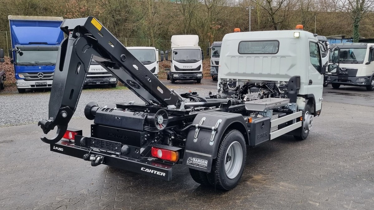 FUSO Canter FUSO 9C18 Duonic City Abrollkipper - Крюковой мультилифт: фото 5 FUSO Canter FUSO 9C18 Duonic City Abrollkipper - Крюковой мультилифт: фото 5