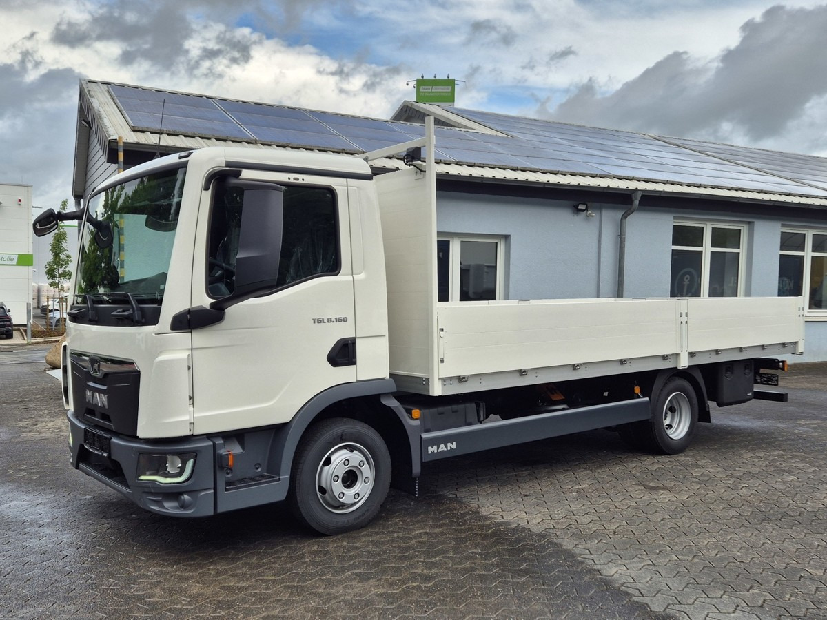 MAN TGL 8.160 BL NEU Alu Pritsche 5.5m - Малотоннажный бортовой грузовик: фото 1 MAN TGL 8.160 BL NEU Alu Pritsche 5.5m - Малотоннажный бортовой грузовик: фото 1