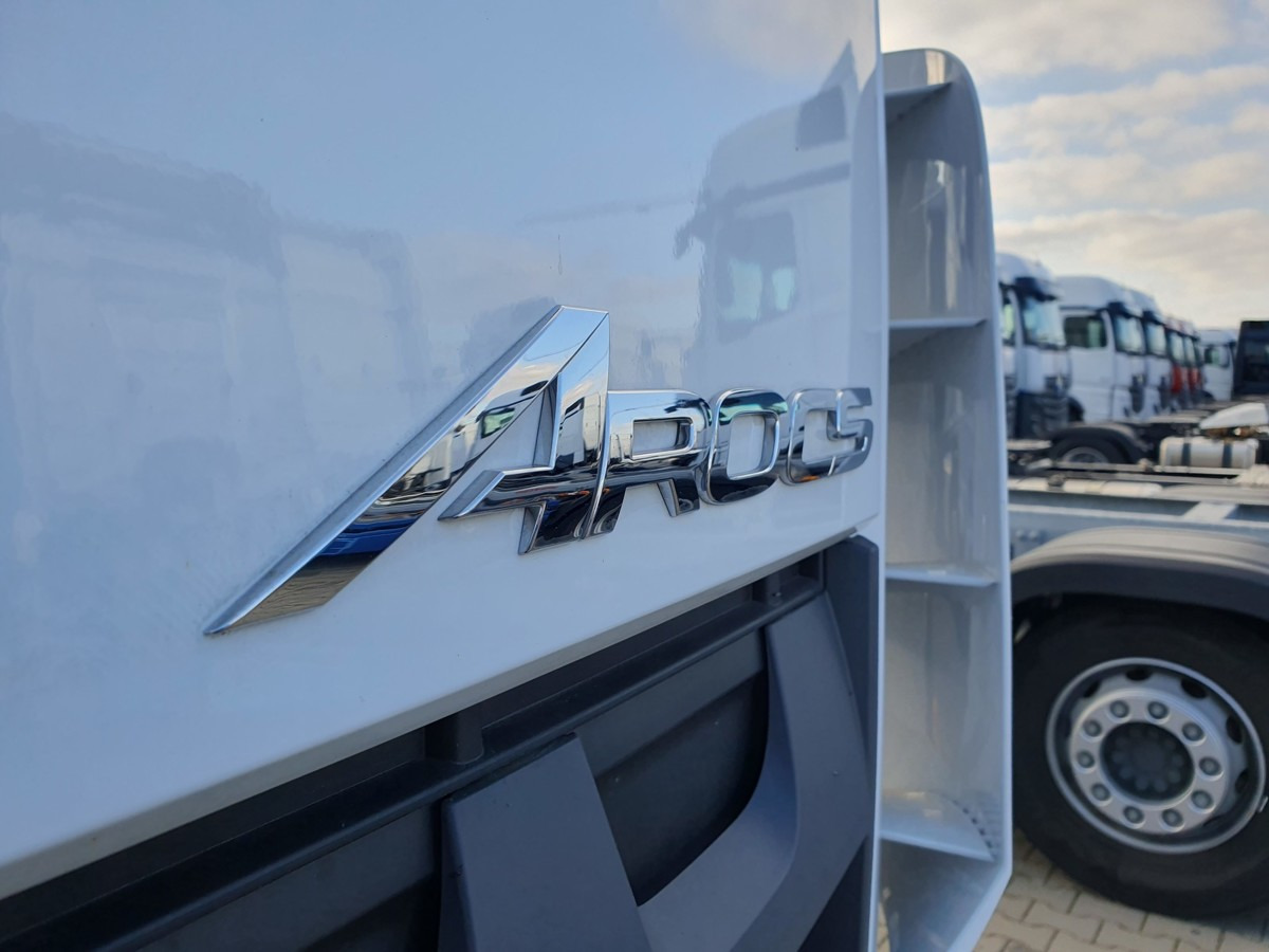 Новый Автобетоносмеситель MERCEDES-BENZ Arocs 3740 8x4 Betonmischer IMER ORU LT105 H 10m: фото 12