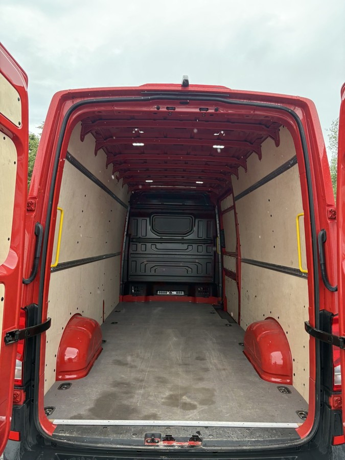 Цельнометаллический фургон VW Crafter 35 Maxi L4H3 1Hand PDC: фото 10