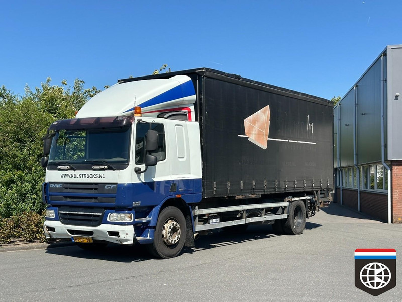 DAF FA CF 75 - Тентованный грузовик: фото 1 DAF FA CF 75 - Тентованный грузовик: фото 1