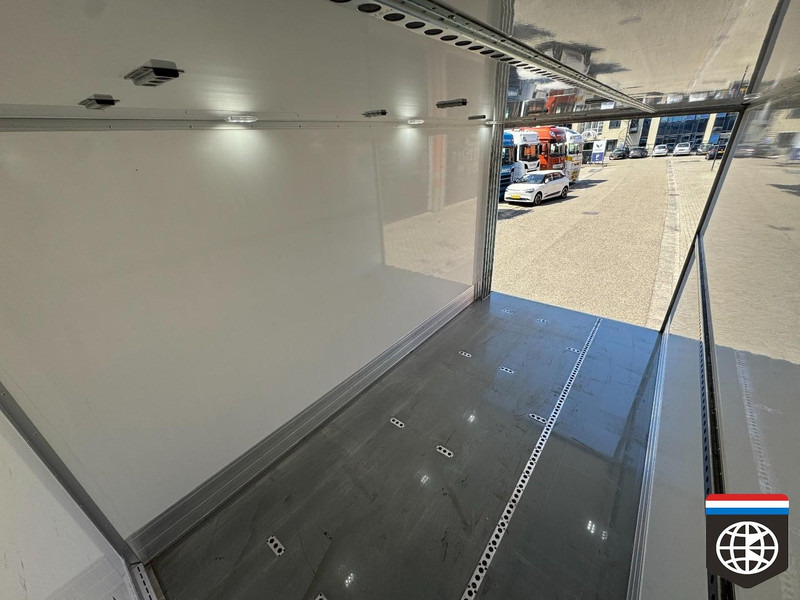 Mercedes-Benz Sprinter  Laadbak verwarming - IDEAAL VOOR TRANSPORT VAN BLOEMEN IN DOZEN en/ of KRATTEN - Фургон с закрытым кузовом: фото 3 Mercedes-Benz Sprinter  Laadbak verwarming - IDEAAL VOOR TRANSPORT VAN BLOEMEN IN DOZEN en/ of KRATTEN - Фургон с закрытым кузовом: фото 3