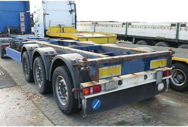 Carnehl CCS/HS, 1x20/2x20/1x30/1x40 Fuß Container, Lift - Низкорамный полуприцеп: фото 2 Carnehl CCS/HS, 1x20/2x20/1x30/1x40 Fuß Container, Lift - Низкорамный полуприцеп: фото 2