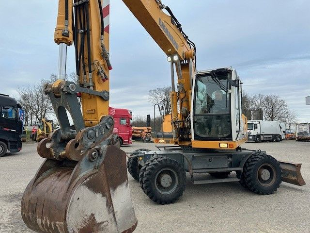 Liebherr A 904 C Litronic/SW System SW48/Klima/Kamera - Колёсный экскаватор: фото 4 Liebherr A 904 C Litronic/SW System SW48/Klima/Kamera - Колёсный экскаватор: фото 4