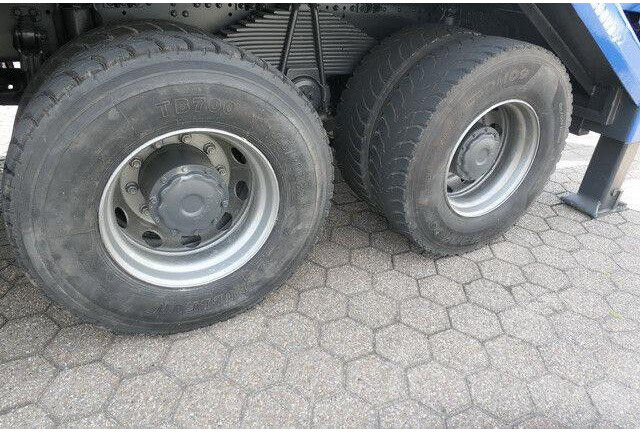 MAN 41.480 TGS BB-WW 8x4, gr. Federpaket, 38tkm, AC - Грузовик-шасси: фото 5 MAN 41.480 TGS BB-WW 8x4, gr. Federpaket, 38tkm, AC - Грузовик-шасси: фото 5