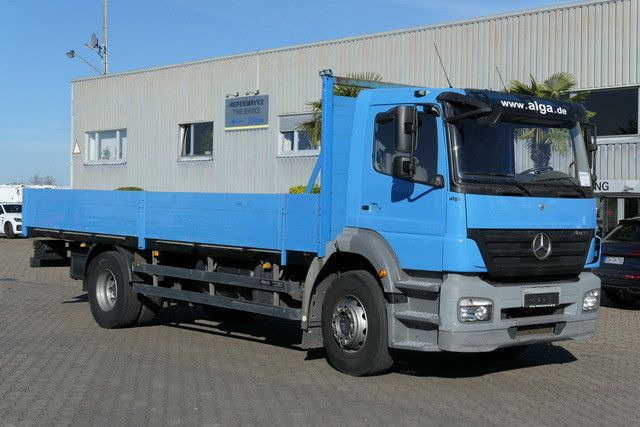 Mercedes-Benz 1824 L Axor 4x2, 3. Sitz, AHK, Gerüstbau, Klima Mercedes-Benz 1824 L Axor 4x2, 3. Sitz, AHK, Gerüstbau, Klima - Грузовик бортовой/ Платформа: фото 3 Mercedes-Benz 1824 L Axor 4x2, 3. Sitz, AHK, Gerüstbau, Klima Mercedes-Benz 1824 L Axor 4x2, 3. Sitz, AHK, Gerüstbau, Klima - Грузовик бортовой/ Платформа: фото 3