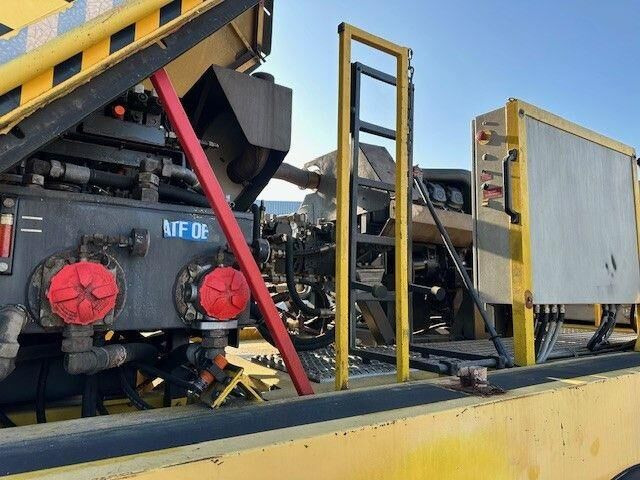 Schmidt CJS 914 Super, Kehrmaschine, Mercedes Motor - Подметально-уборочная машина: фото 4 Schmidt CJS 914 Super, Kehrmaschine, Mercedes Motor - Подметально-уборочная машина: фото 4