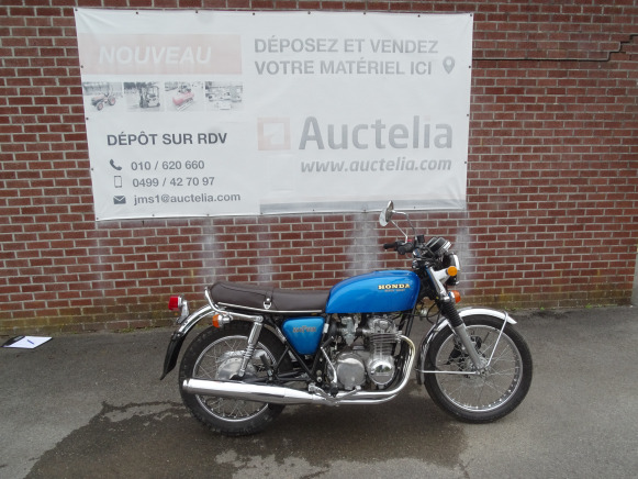 Moto Honda 550 Four Super Sport (Ancêtre de 1976, peu de Km) - Мотоцикл: фото 1 Moto Honda 550 Four Super Sport (Ancêtre de 1976, peu de Km) - Мотоцикл: фото 1