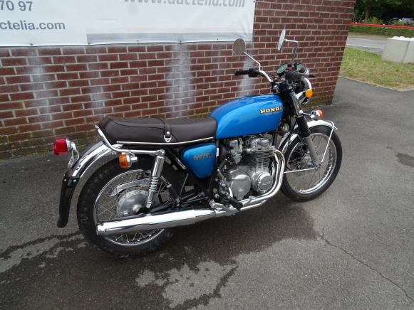 Moto Honda 550 Four Super Sport (Ancêtre de 1976, peu de Km) - Мотоцикл: фото 2 Moto Honda 550 Four Super Sport (Ancêtre de 1976, peu de Km) - Мотоцикл: фото 2
