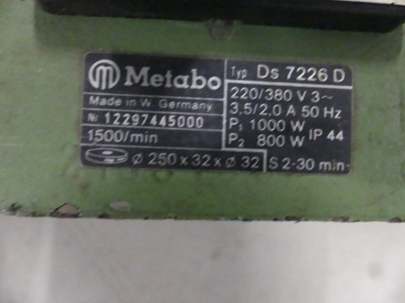 Touret à meuler double tété Métabo DS 7226D, Table de travail pliante Black&Decker (9714-040) - Металлообрабатывающий станок: фото 3 Touret à meuler double tété Métabo DS 7226D, Table de travail pliante Black&Decker (9714-040) - Металлообрабатывающий станок: фото 3