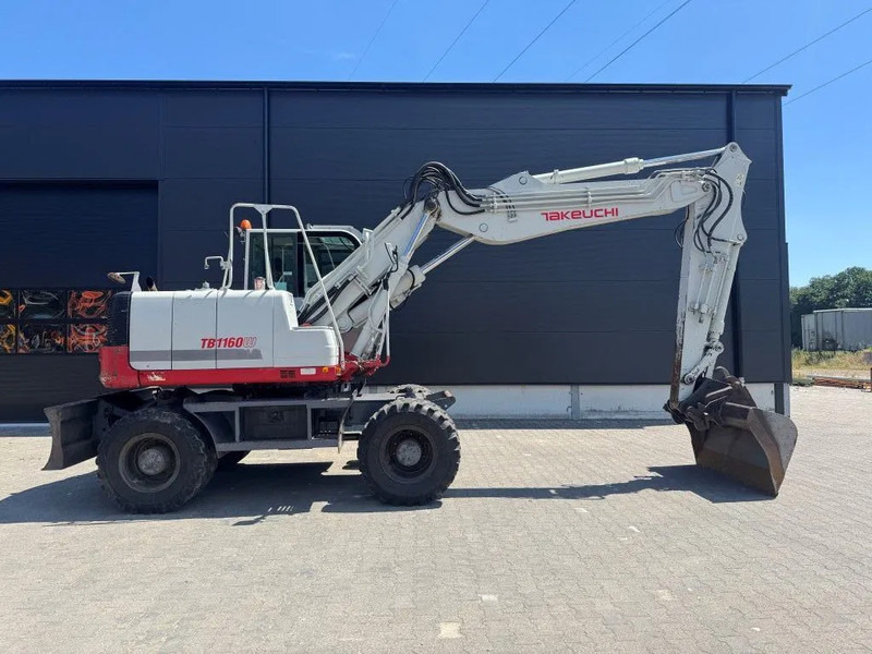 Takeuchi TB1160W - Колёсный экскаватор: фото 3 Takeuchi TB1160W - Колёсный экскаватор: фото 3