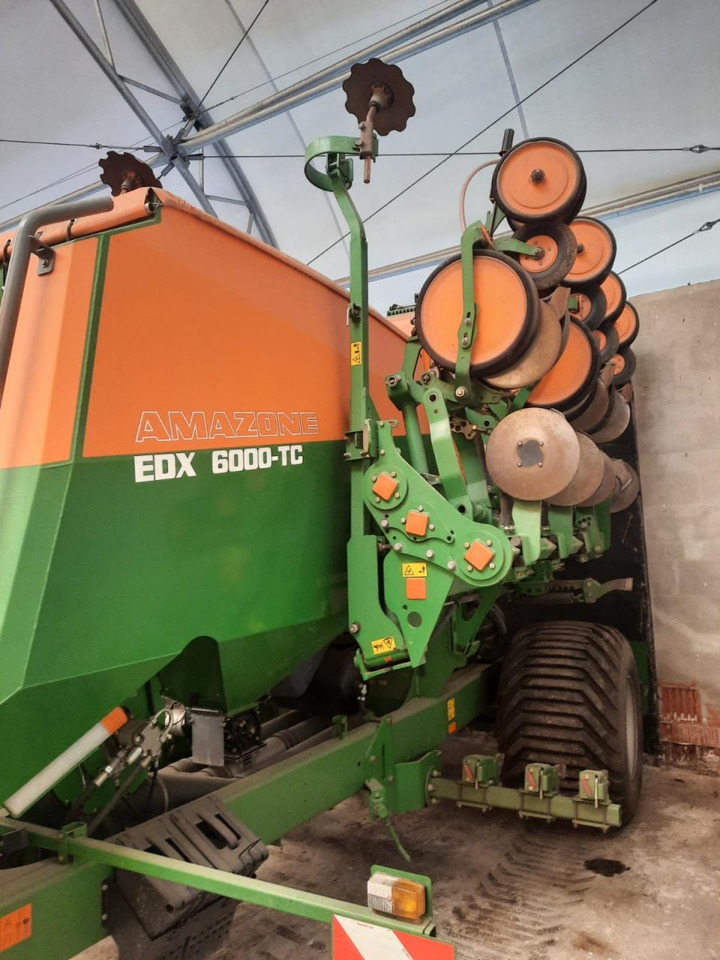 Amazone EDX 6000-TC - Сеялка точного высева: фото 3 Amazone EDX 6000-TC - Сеялка точного высева: фото 3