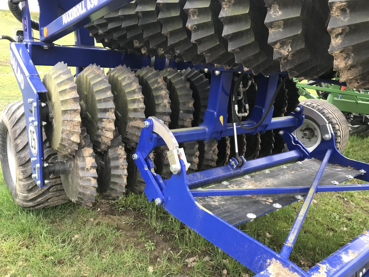 Каток Dalbo MAXIROLL 630: фото 6 Каток Dalbo MAXIROLL 630: фото 6