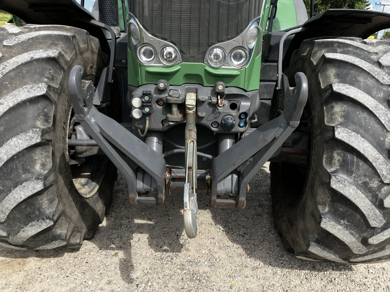Fendt 828 Vario Profi Plus - Трактор: фото 3 Fendt 828 Vario Profi Plus - Трактор: фото 3