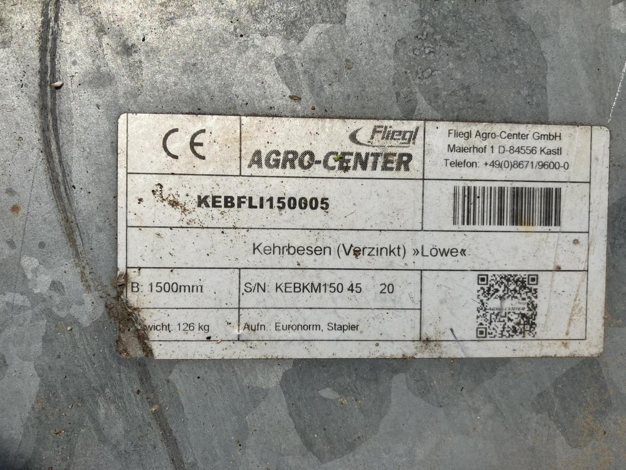 Щетка для Коммунальной и специальной техники Fliegl Löwe 1,50m: фото 6 Щетка для Коммунальной и специальной техники Fliegl Löwe 1,50m: фото 6